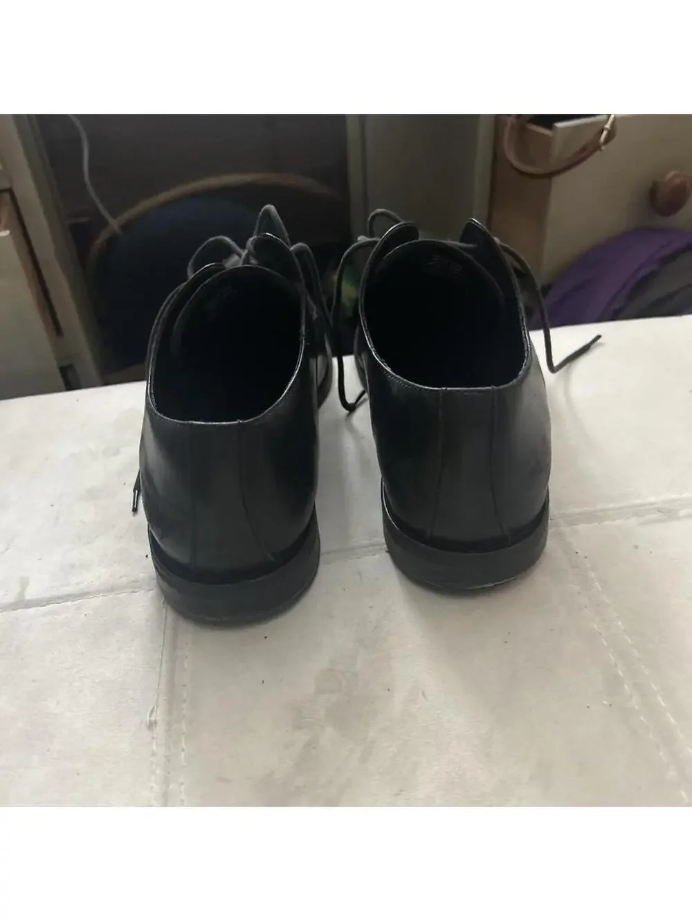 Kenneth Cole with silver technology black leather oxfords size 12